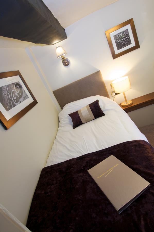 The Talbot Hotel ليدبوري المظهر الخارجي الصورة